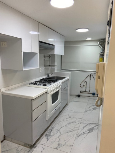 Imagen 4 de 14 de Magnifico Depto, 100% Remodelado Con Terminados De Lujo.
