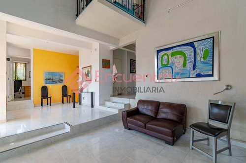 Casa En Venta En Tecamachalco