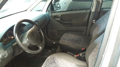Imagem 6 de 15 de Chevrolet Meriva 1.8 Flex Completa