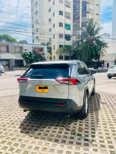 Toyota RAV4 2.0 Xle 4X2 Cvt