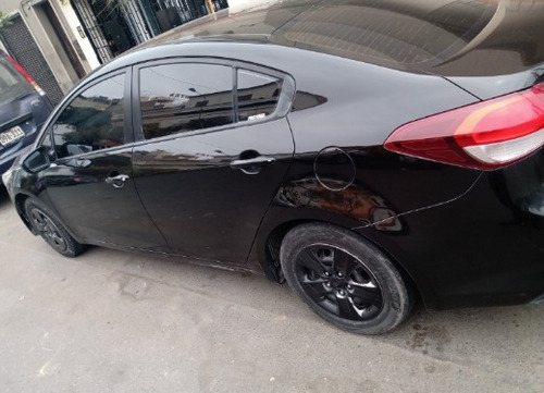 Kia Cerato Standar