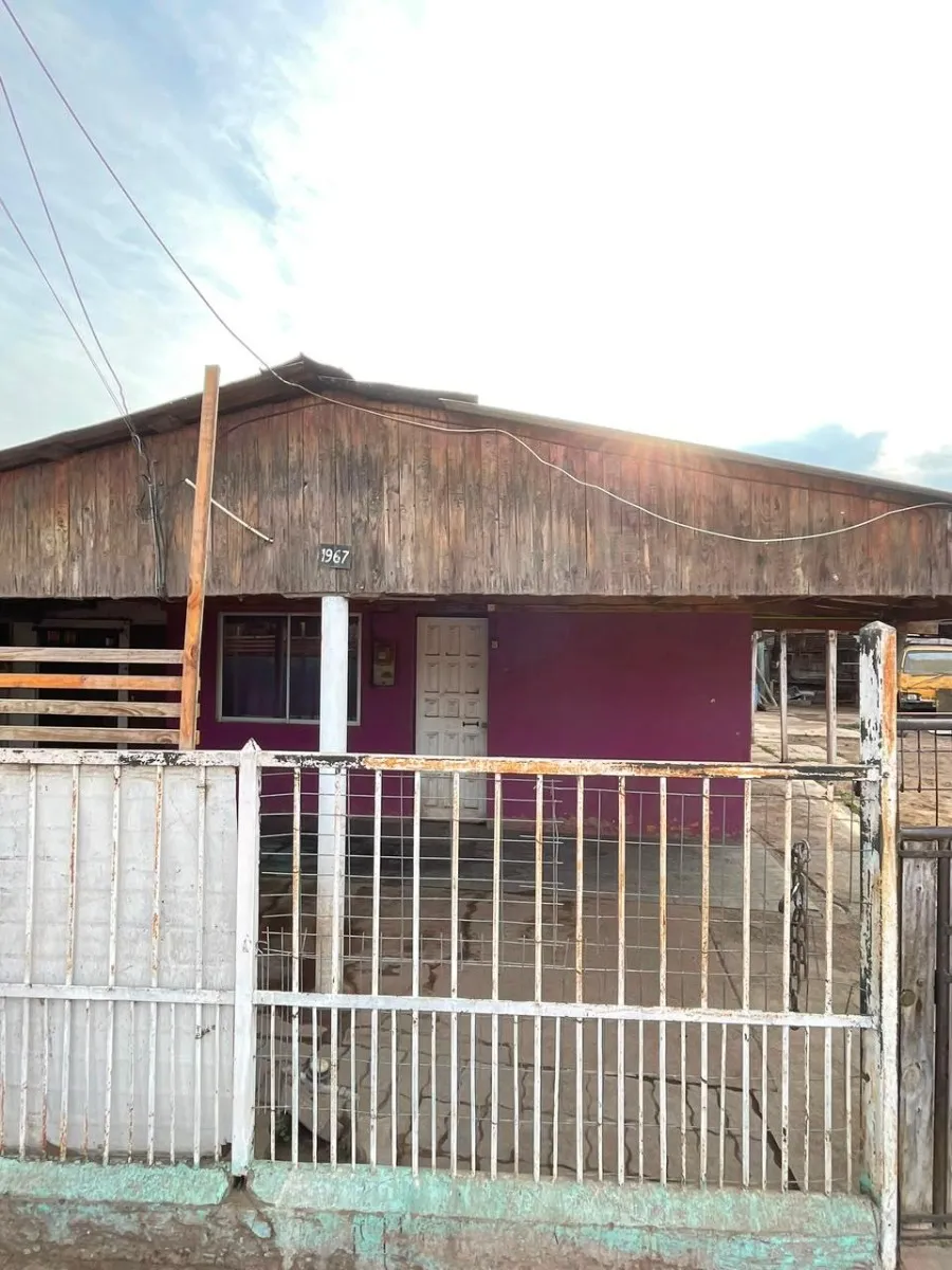 Imagen 3 de 23 de Se Vende Casa Con Amplio Terreno En Talagante