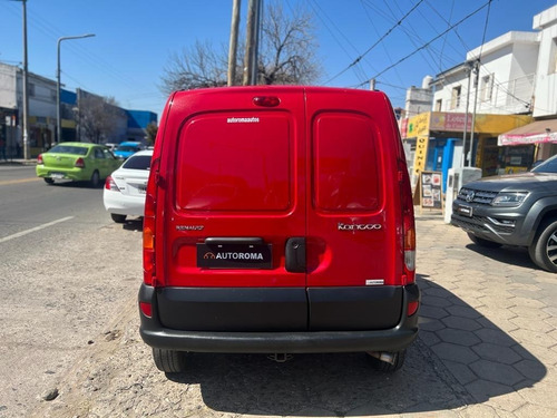 Imagen 5 de 11 de Renault Kangoo 2015 1.6 Furgon Ph3 Confort 5as