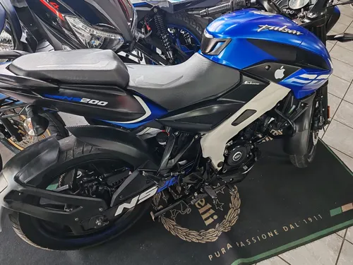 Bajaj Pulsar Ns 200