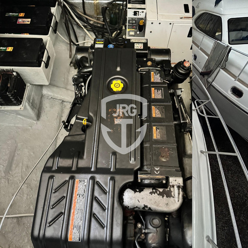 Lancha Real Top 38 Com 2x Mercruiser 320 Hp + Ar E Gerador