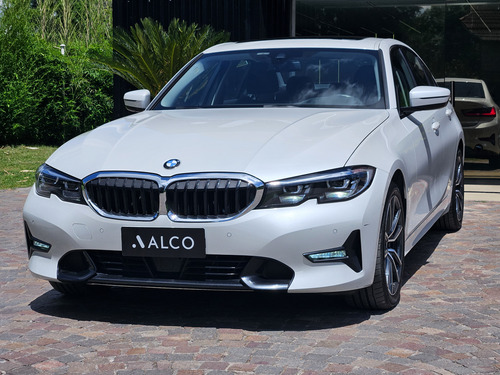 BMW Serie 3 3.0 330i Sedan Sport Line 252cv