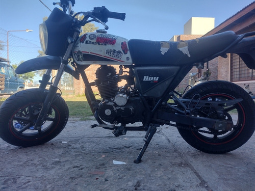 Imagen 4 de 15 de Beta Boy