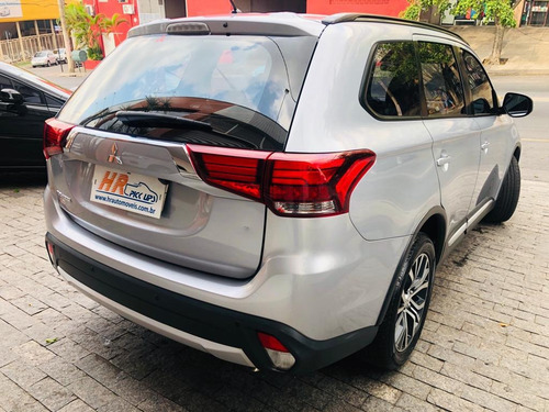 Mitsubishi Outlander 2.0 2016