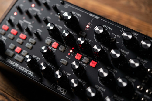 Imagen 9 de 10 de Subharmonicon Sintetizador Semimodular Moog Music Audiotecna
