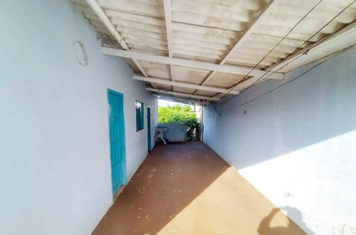 Casa Ampla Com Quintal Grande No Novo Bandeirante