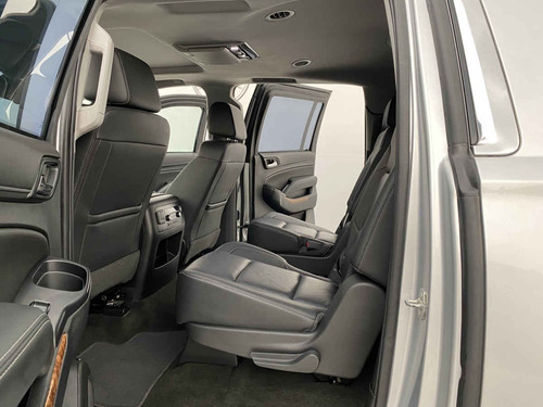 Imagen 10 de 15 de Chevrolet Suburban 2018 5p Premier V8/5.3 Aut 4wd 2da/cubo