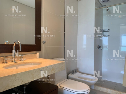 Apartamento De Lujo En Playa Mansa Torre Aquarela Punta Del Este - Ref: 949