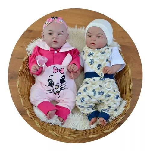 Gêmeos Boneca Bebê Reborn menino e menina barato Com Enxoval. em Promoção  na Americanas