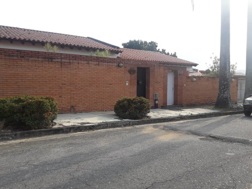 Imagen 1 de 14 de Metroinmuebles Vende Quinta En El Trigal Norte 0945