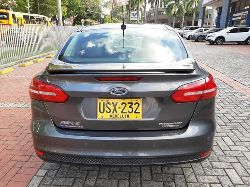 Ford Focus 2015 2.0 Titanium