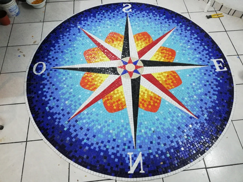 Imagen 5 de 9 de Mosaico Figura Rosa De Los Vientos P.alberc De 1.00 Mt.