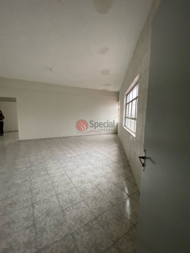 Imagem 6 de 11 de Salão Na Vila Carrão Com 2 Salões, 2 Banheiros, 1 Vaga, Próximo A R. Taubaté. - Af26474