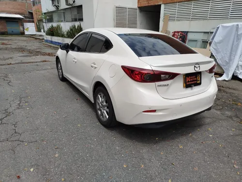 Mazda 3 2.0 Touring At