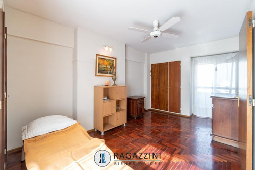 Imagen 6 de 22 de Vendo Semi Piso En Barrio General Paz 4 Dormitorios