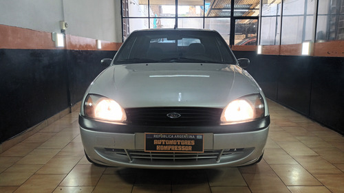 Ford Fiesta 1.8 Lx D Aa