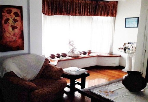 Venta Chalet 6 Ambientes En La Cafayate 4800.caba