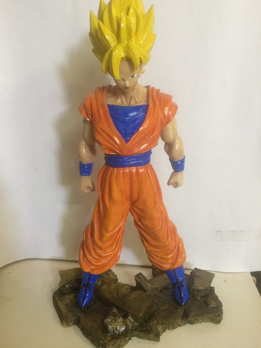 Action Figure Boneco Goku Dragon Ball Estatua Em Resina