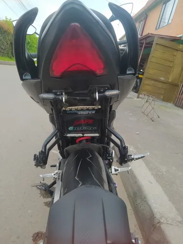 Vendo Suzuki Gixxer 150 Cc Modelo 2020 Soat Octubre 2025