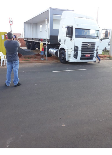 Você  2 Container Acabados E Com A Elétrica E Água Já Instal