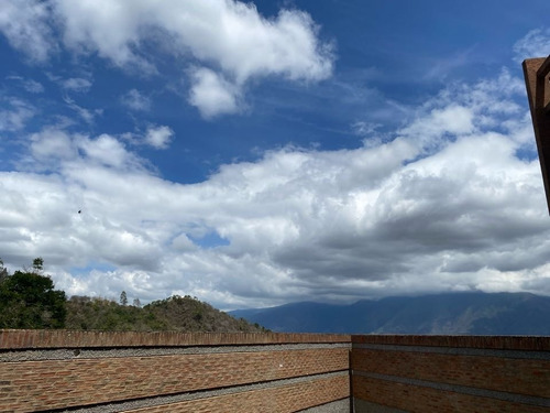 Imagen 18 de 19 de Vendo Pb De 143+370m2 4h/4b/3pe El Solar Del Hatillo 2307
