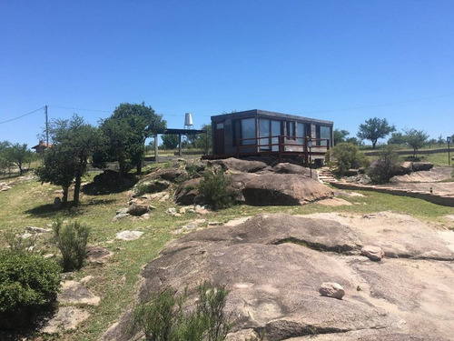 Nono Venta De Complejo Con 4 Casas Y Dpto