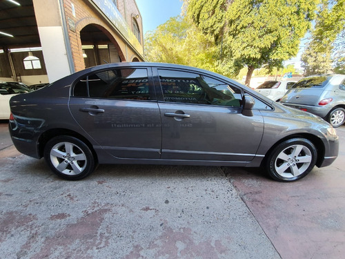 Imagen 12 de 15 de Honda Civic Lxs 1.8 2008