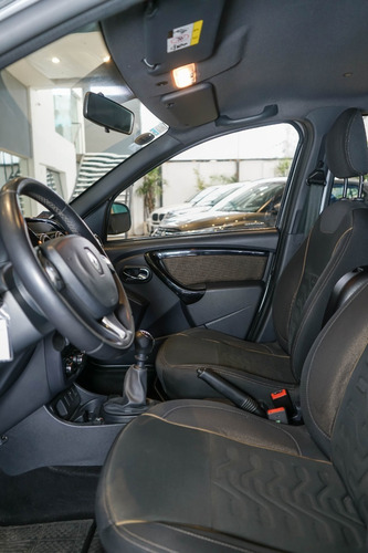 Imagen 10 de 16 de Renault Duster 2.0 Ph2 4x2 Privilege Gnc