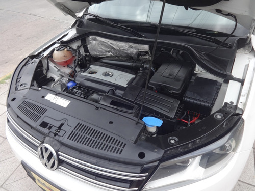 Imagen 20 de 20 de Volkswagen Tigual Sport & Style 200tsi 4motion { Excelente }