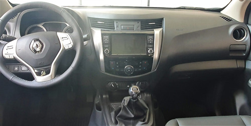 Imagen 2 de 19 de Renault Alaskan 2.3bt Iconic Mt 4x4 Utilitario Volkswagen G