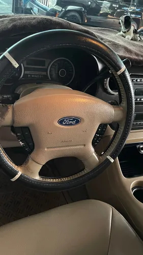 Ford Explorer Expedition 2005