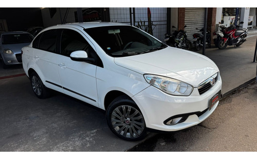 Fiat Grand Siena 1.6 MPI ESSENCE 16V FLEX 4P MANUAL