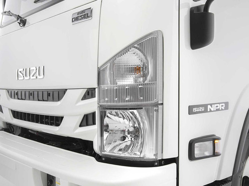 Isuzu Npr 75 - Euro 5 / 7,5 Tn - Chasis Largo - Japón