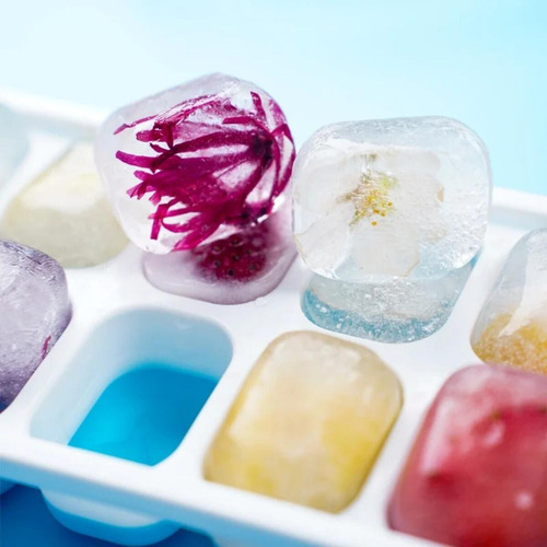 Bandeja Para Cubitos De Hielo De 14 Rejillas.