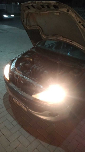 Peugeot 206 2006 1.4 Sensation Flex 5p