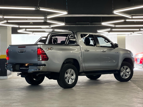 Toyota Hilux 2.8 SRV 4X4 CD 16V DIESEL 4P AUTOMÁTICO