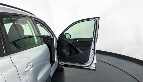 Imagen 14 de 15 de 42246 - Volkswagen Tiguan 2015 Con Garantía
