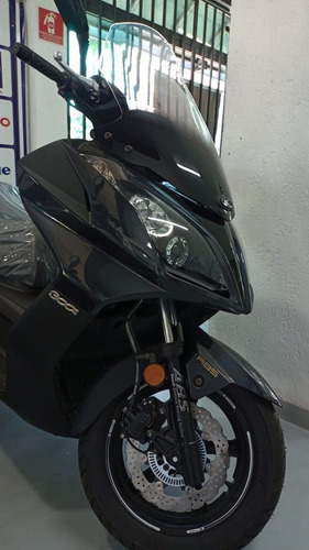 Imagem 9 de 14 de Kymco - Downtown 300i Abs Scooter