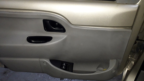 Renault Kangoo/12 Authentique Plus 1.6 Excelente! Financ(mb)