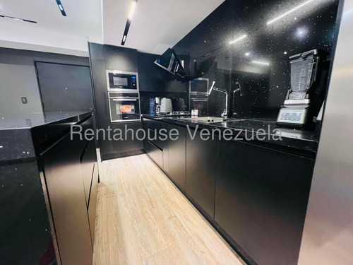 Apartamento En Venta Urb San Isidro Maracay 25-19634 Jecg