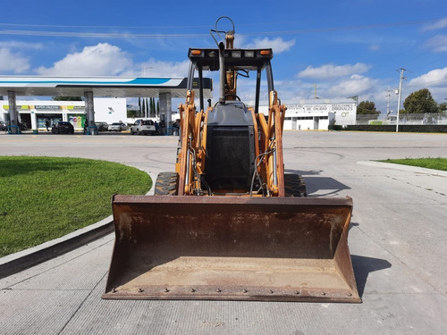 Imagen 7 de 8 de Retroexcavadora Case 580sm 2005 Serie 2 4x4 Ext Y Kit $+iva