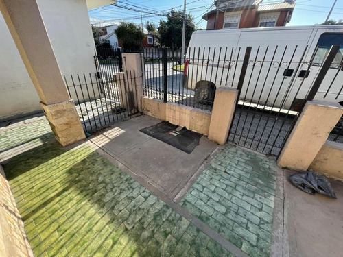 Imagen 4 de 26 de Venta De Casa 4 Amb. + Local + Dpto. 2 Amb. En San Miguel!