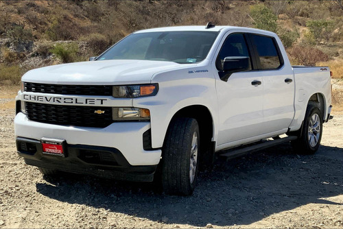 Chevrolet Silverado 2500 Custom Crew Cab 2021