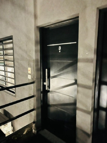 Imagen 4 de 17 de Departamento De 2 Ambientes En Venta - Moron