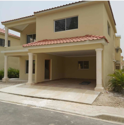 Imagen 9 de 11 de Vendo Hermosa Casa, Residencial Shalom V