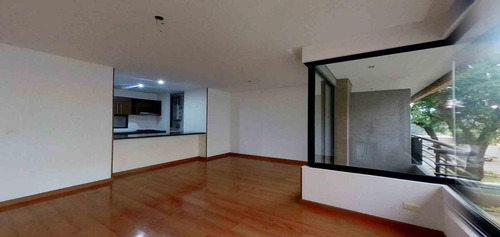 Apartamento Para Venta En Chía (16487720020).